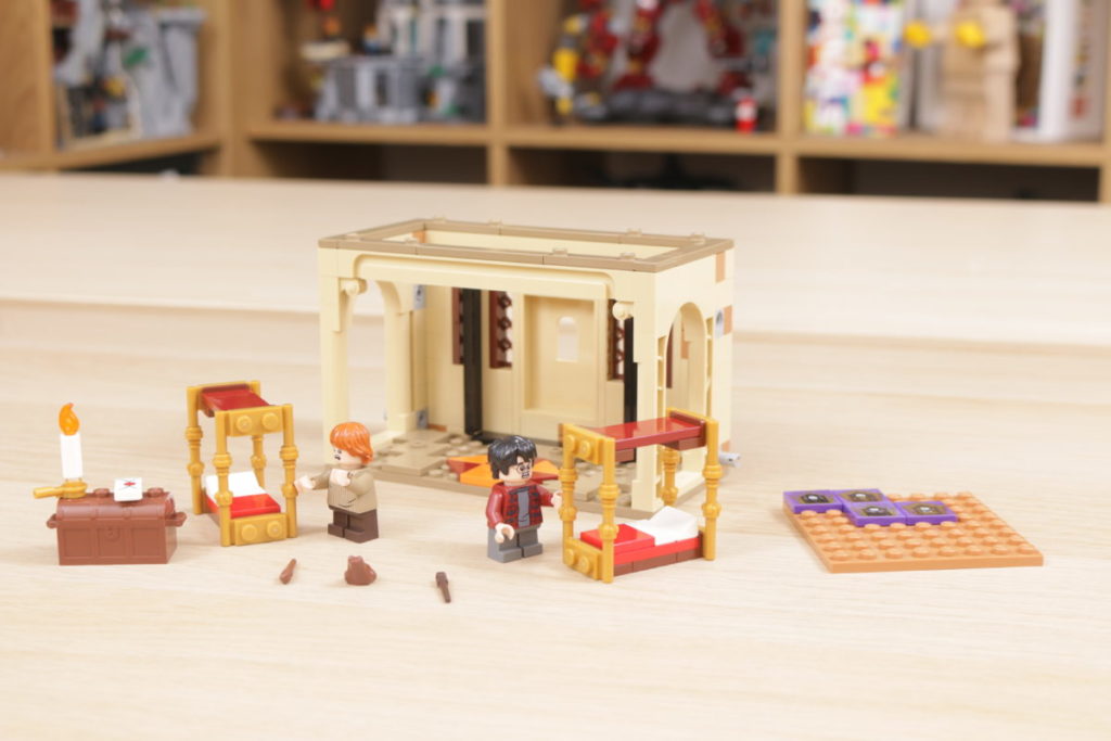 LEGO Harry Potter 40452 Hogwarts Gryffindor Dorms gift with purchase review 15 1024x683