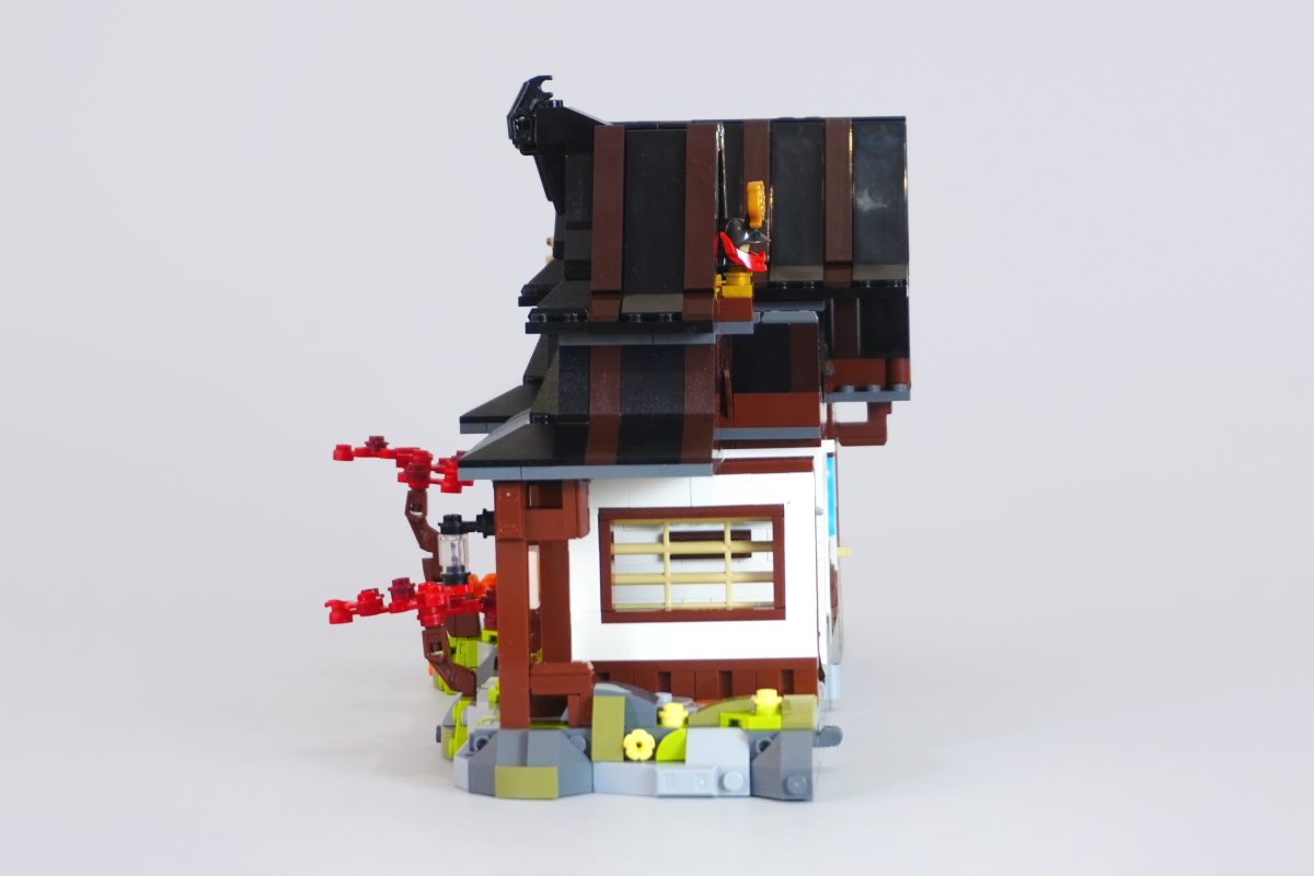 LEGO NINJAGO 71858 Four Weapons Blacksmith 15th Anniversary review 08 1200x800