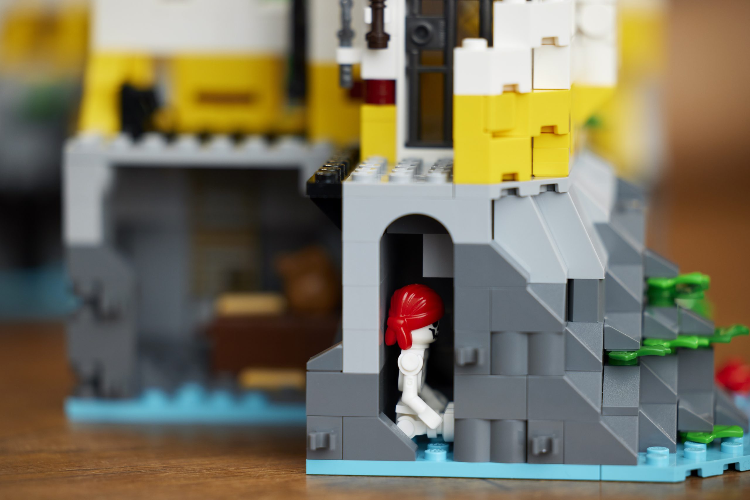 LEGO Icons 10320 Eldorado Fortress Livsstil 04 skaleret