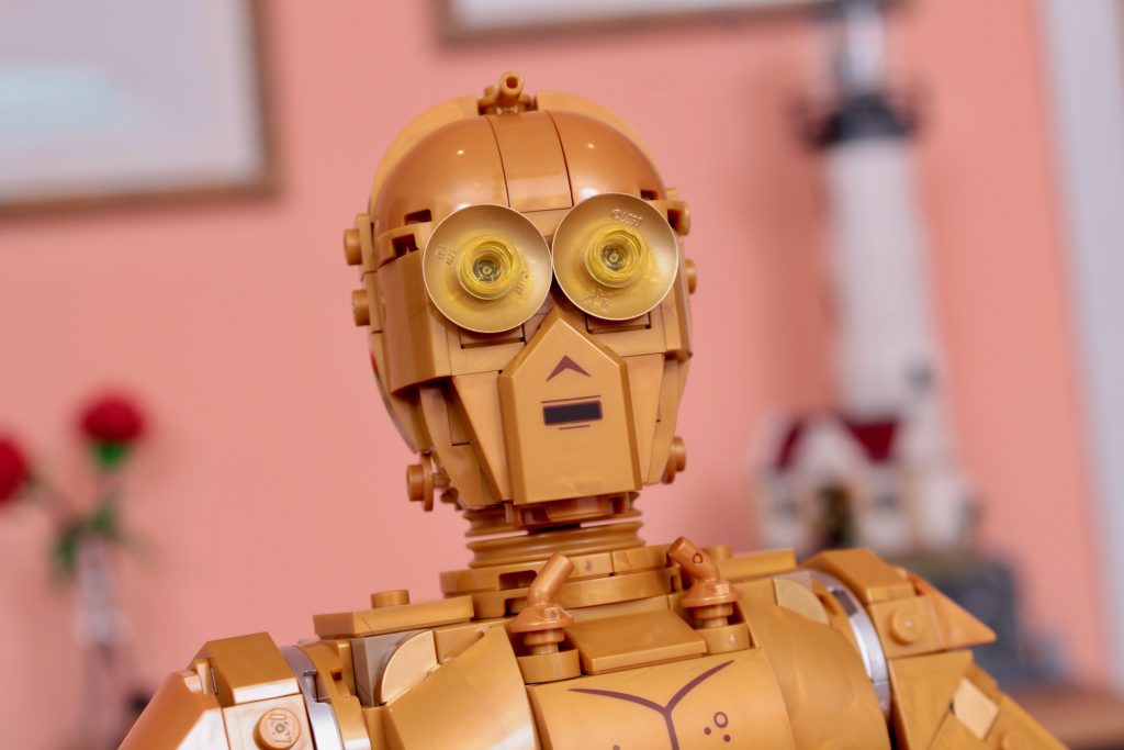 LEGO Star Wars 75398 C-3PO review - Brick Fanatics