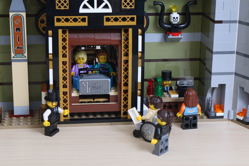 LEGO Fairground Collection 10273 Nawiedzony dom