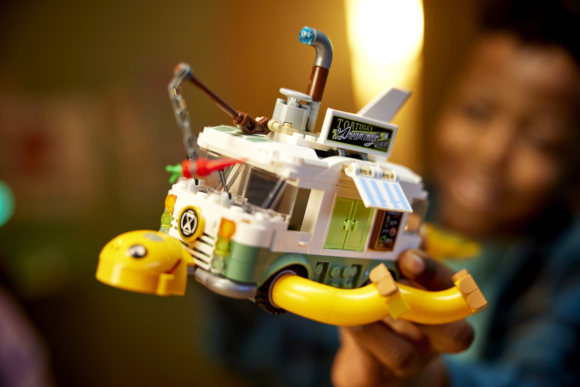 LEGO DREAMZzz 71456 Furgoneta Tortuga de la Sra. Castillo 7