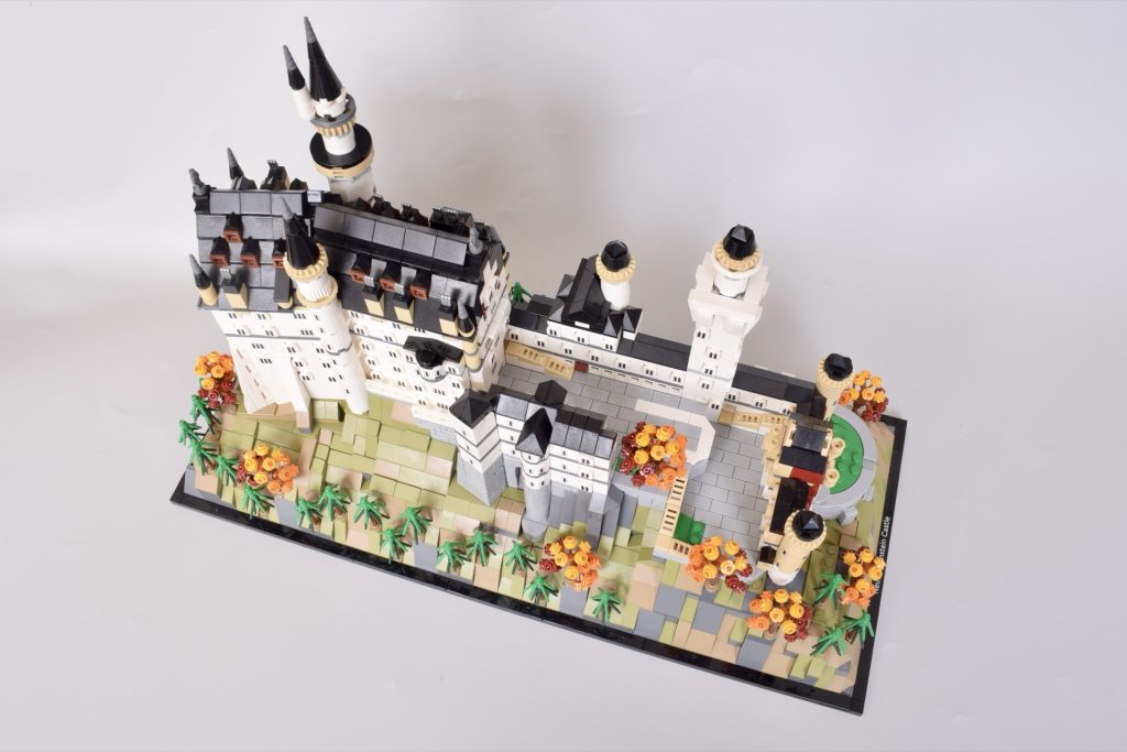LEGO Architecture 21063 Schloss Neuschwanstein Rezension 3 1024x683