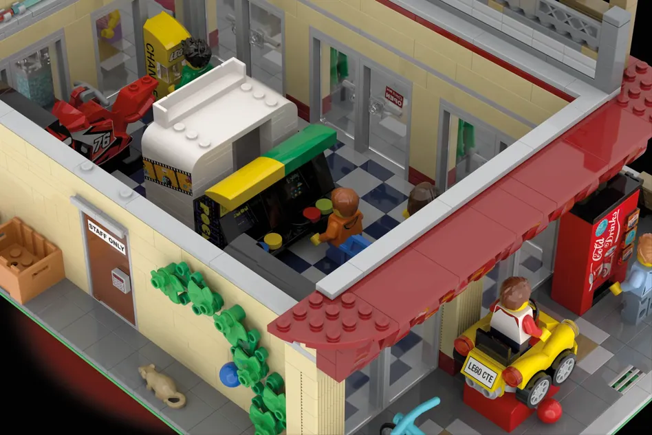 LEGO Ideas Retro Arcade 4
