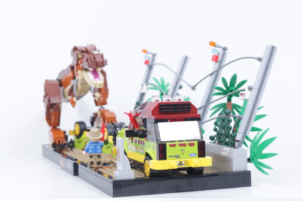 LEGO Jurassic Park 76956 T. rex-flugten anmeldelse 6 1024x683