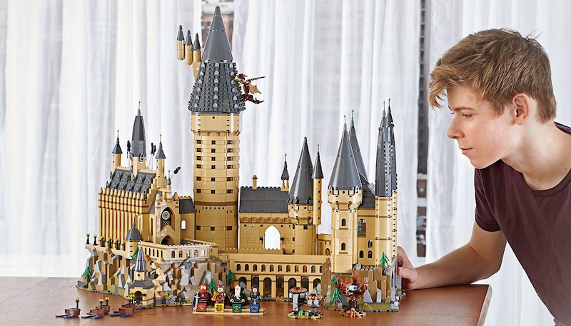 El castillo de Hogwarts LEGO Harry Potter 71043 regresa a LEGO.com mientras continúa la saga de stock
