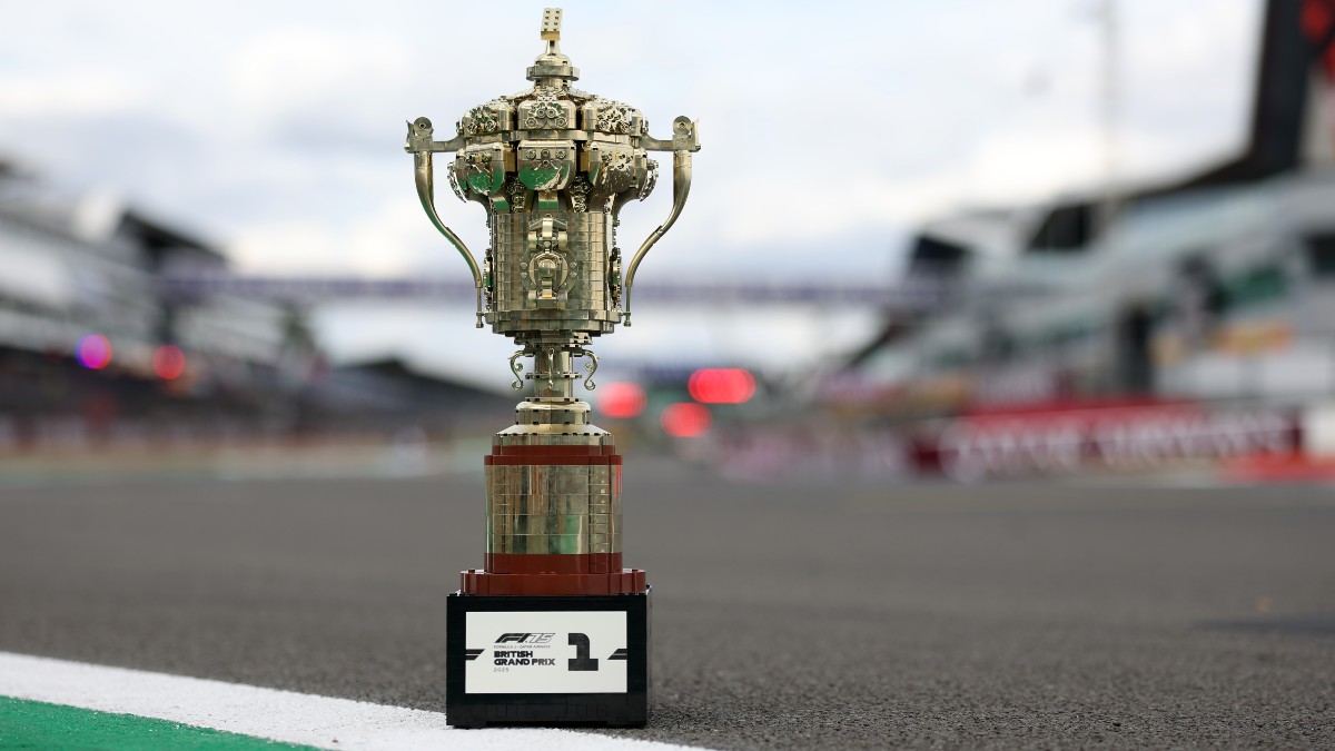 LEGO Formel 1-trofæer afsløret til det britiske Grand Prix