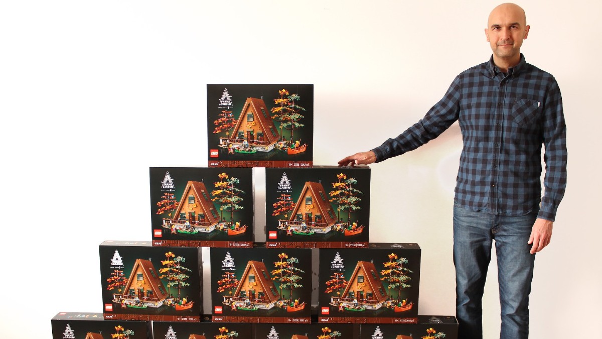 LEGO Ideas 21338 A-Frame Cabin's fan designer has the set in hand