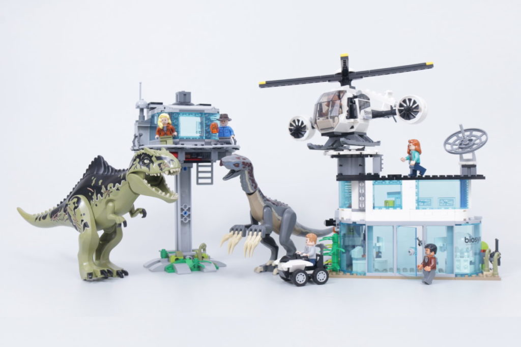 LEGO Jurassic World 76949 Gigantosaurus Therizinosaurus Attack review 1 1024x683