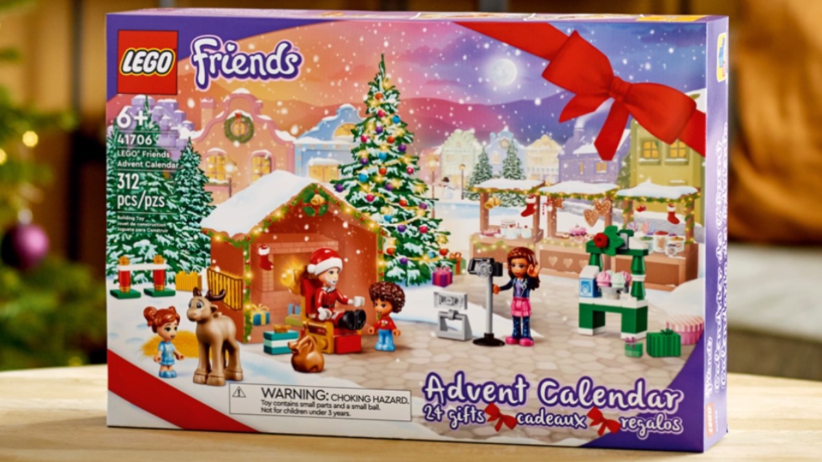 The 2022 LEGO Advent Calendars have some interesting minifigures
