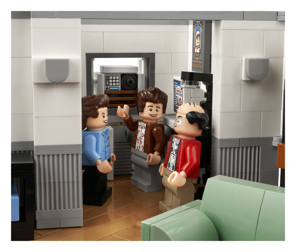 LEGO Ideas 21328 Seinfeld 7