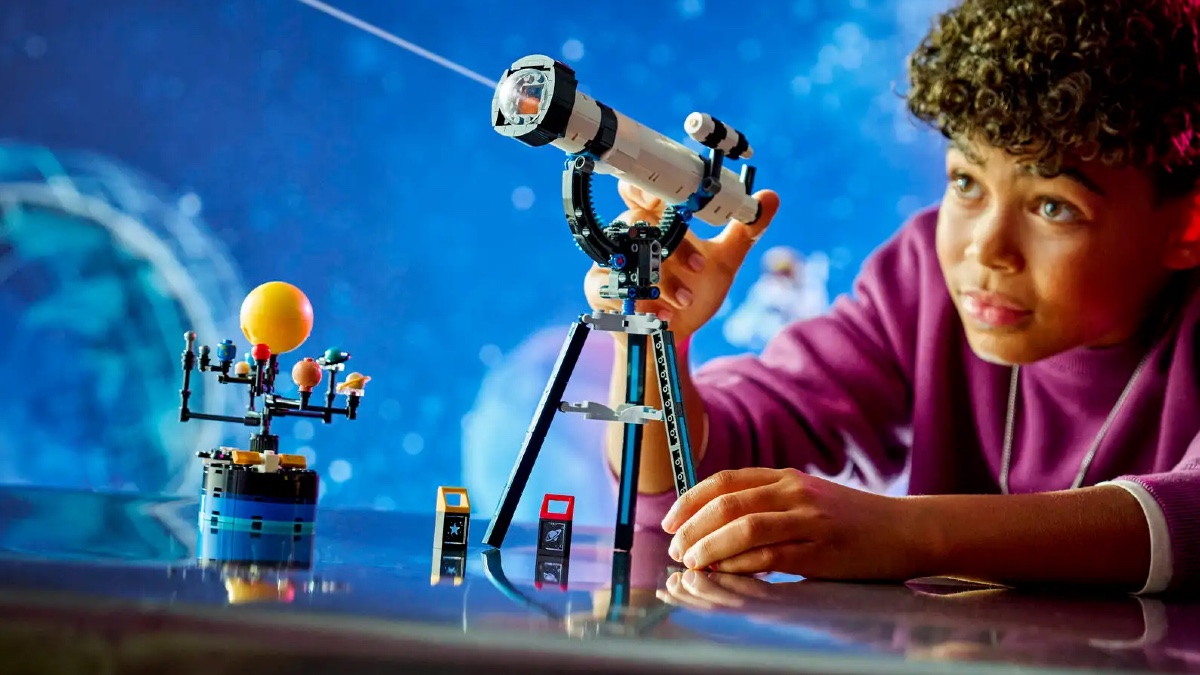 Win five free LEGO Creator sets this World Play Day