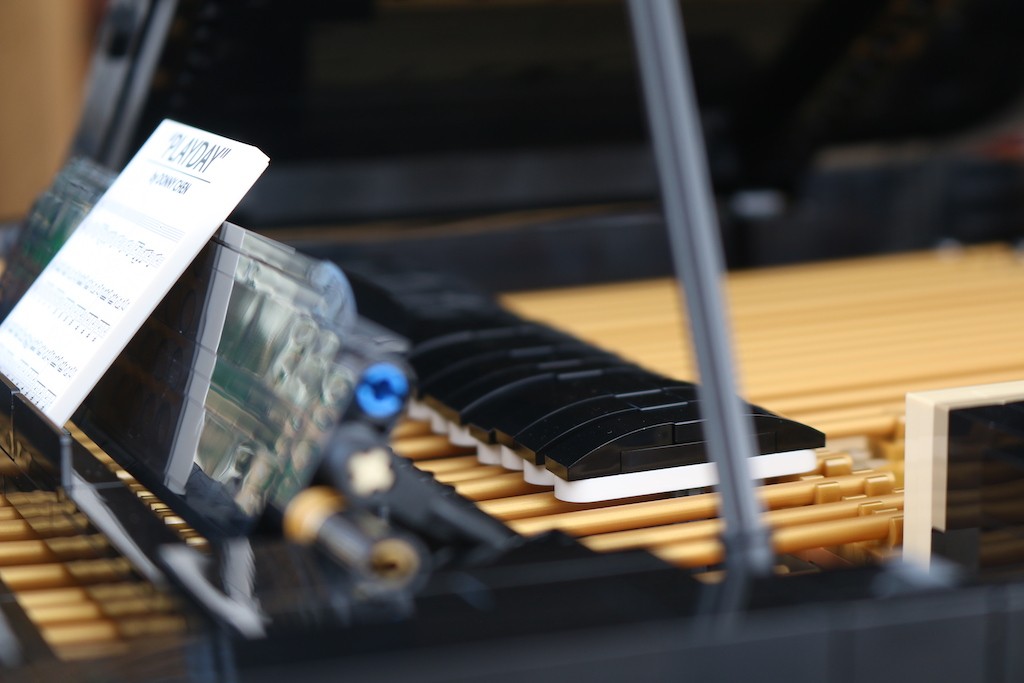 LEGO Ideas 21323 Grand Piano review 35