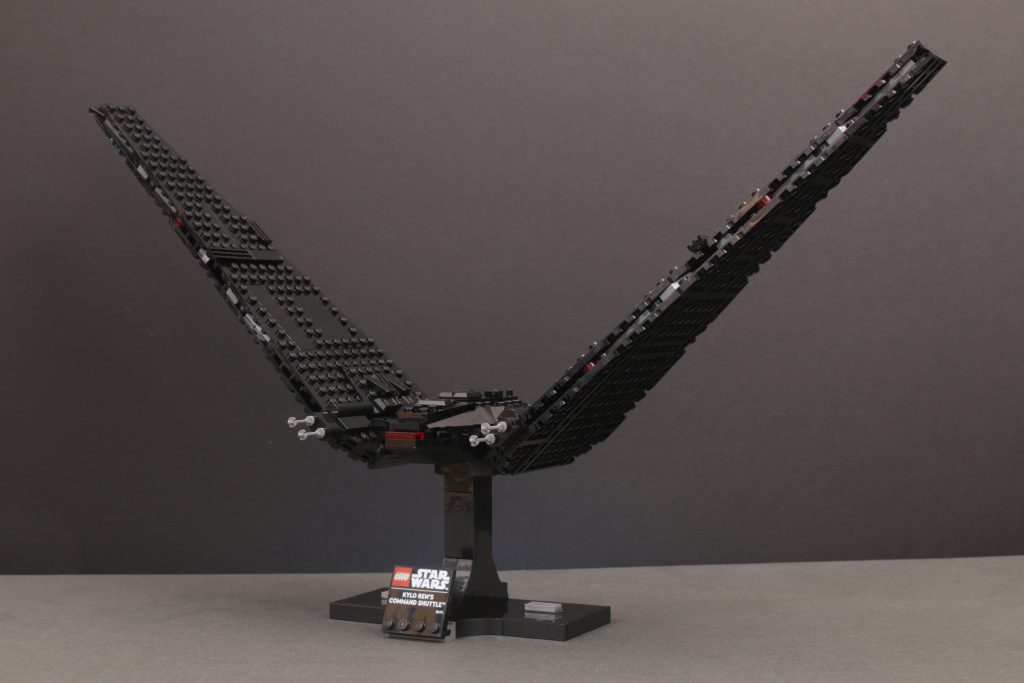 LEGO Star Wars 75406 Kylo Rens Command Shuttle anmeldelse 10 1024x683
