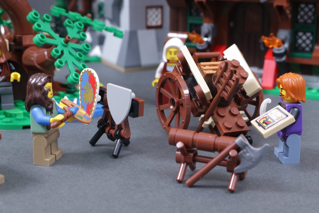 LEGO Icons 10332 Medieval Town Square recolour 3 1024x683