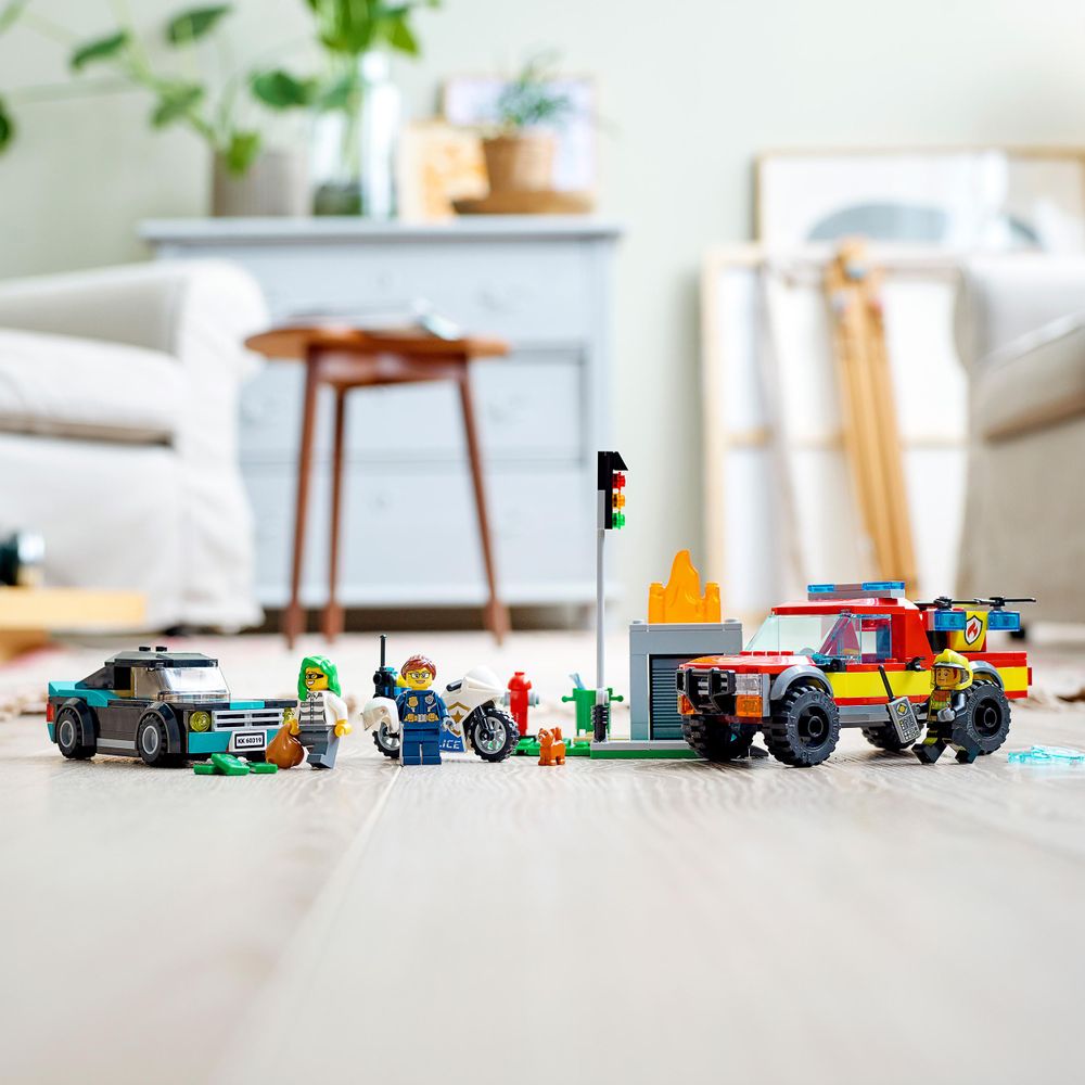 LEGO CITY 60319 Fire Chase 5