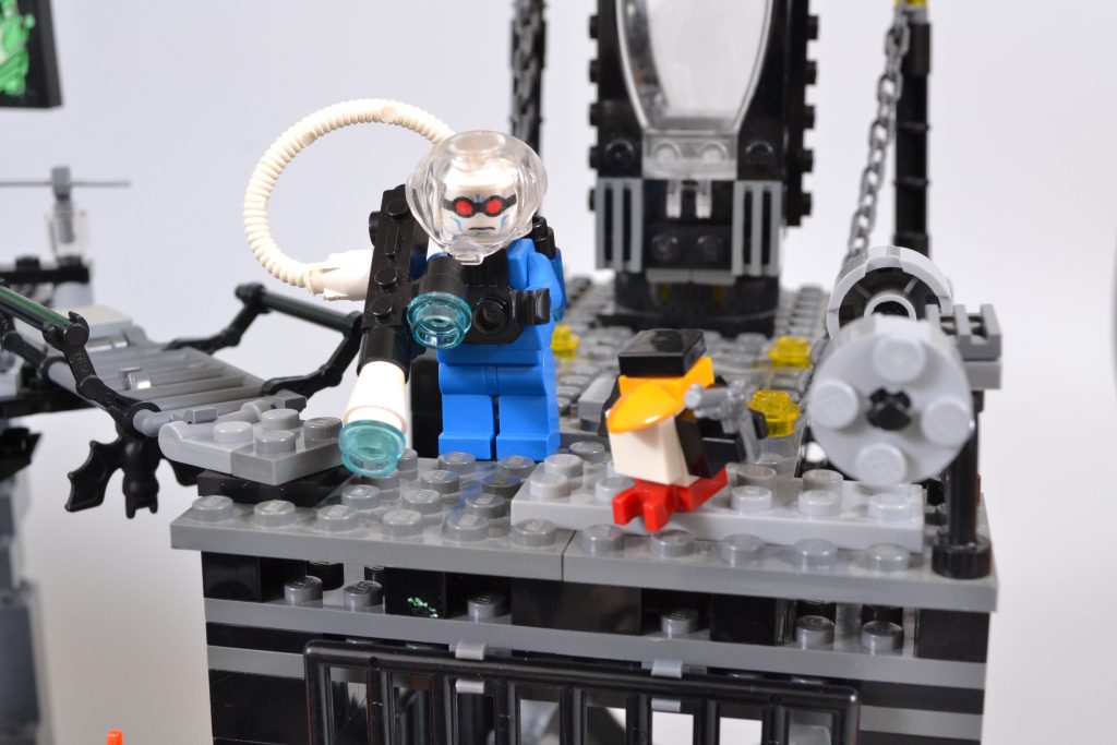 LEGO Batman 7783 Die Batcave: Invasion von Pinguin und Mr. Freeze 4 1024x683