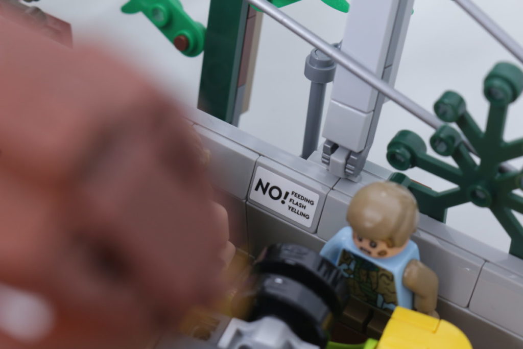 LEGO Jurassic Park 76956 T. rex-flugten anmeldelse 20 1024x683
