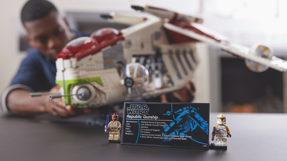 Five huge LEGO sets you can still get for the Cyber Monday gifts