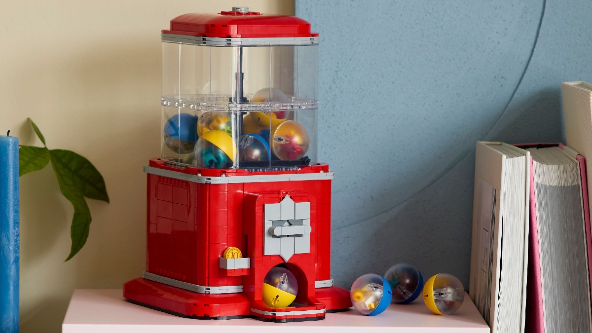 Expand LEGO Ideas 21358 Minifigure Vending Machine in time for
