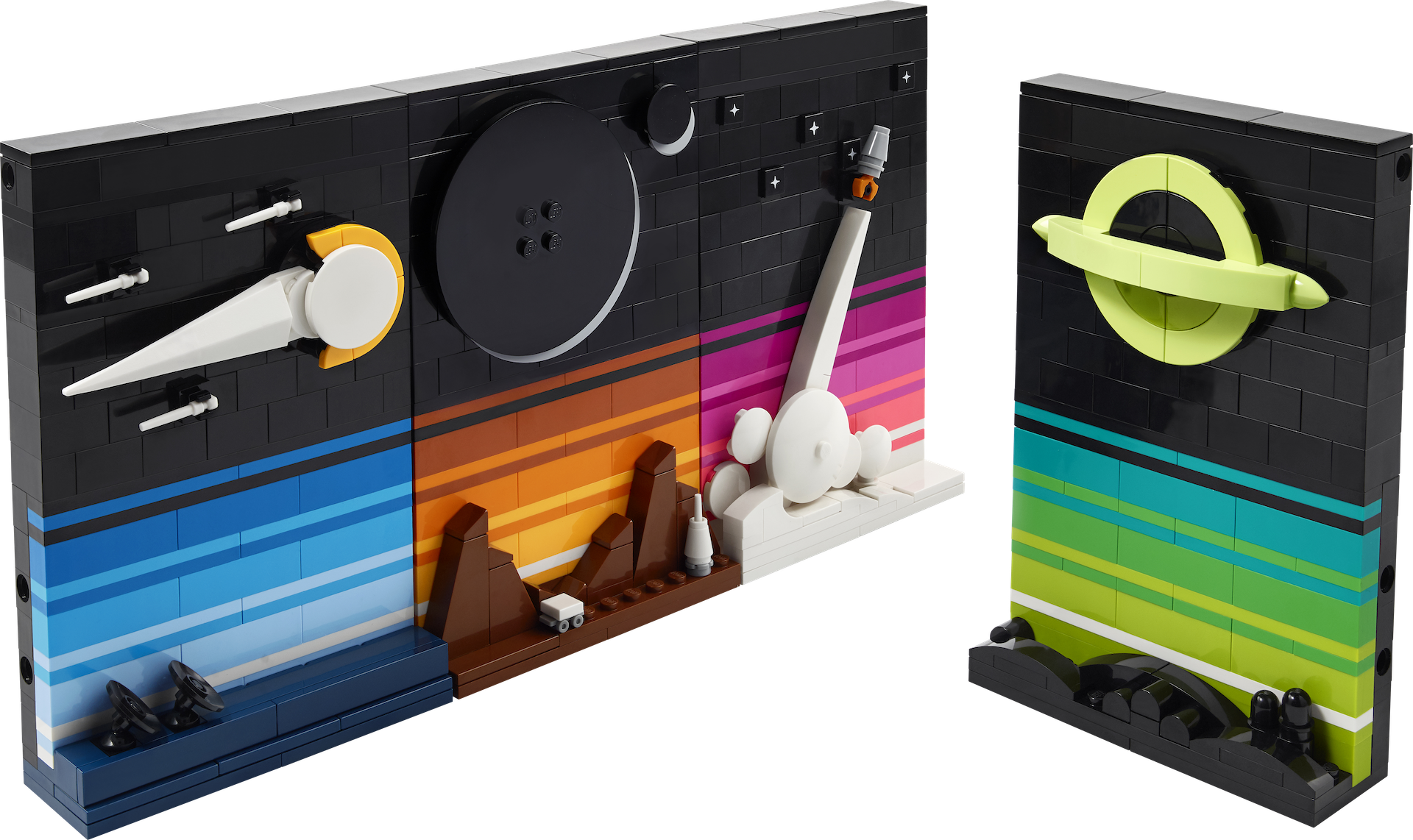 LEGO Ideas 21340 Tales of the Space Age 3