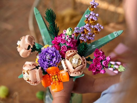 10280 Ramo de flores imagen destacada principal BF