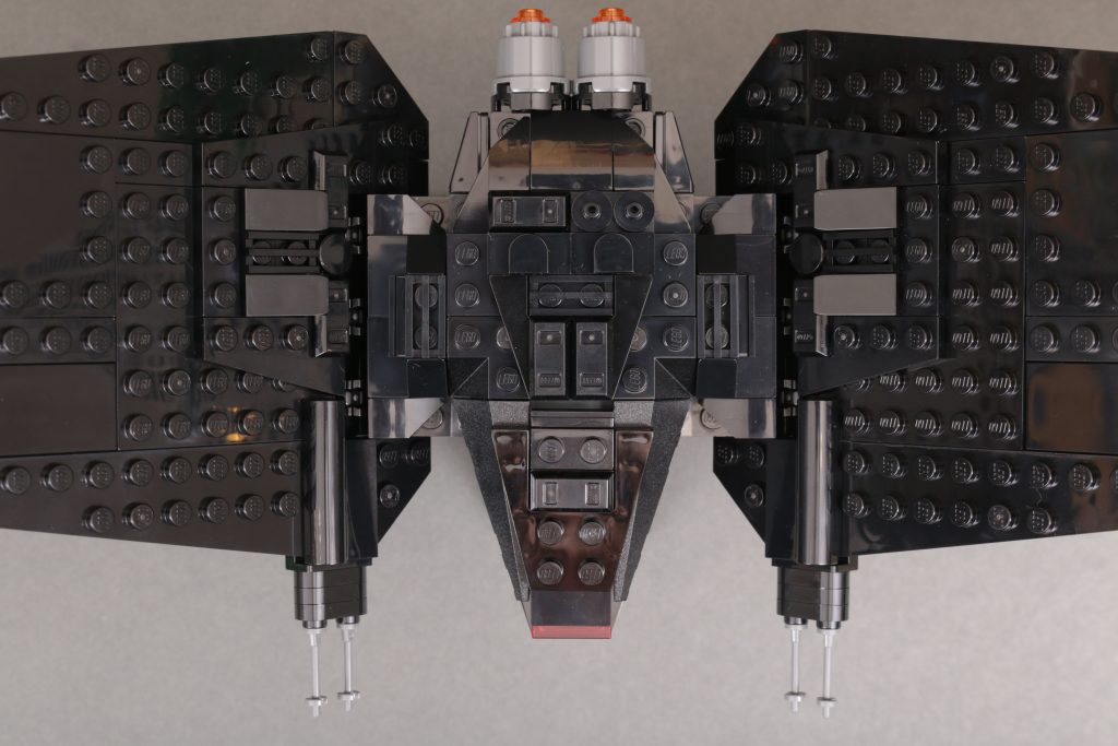 LEGO Star Wars 75406 Kylo Rens Command Shuttle anmeldelse 17 1024x683