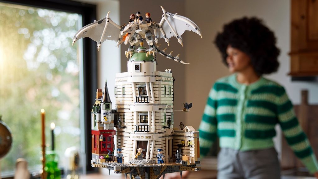 LEGO Harry Potter 76417 Gringotts Bank (1024x576 cm)