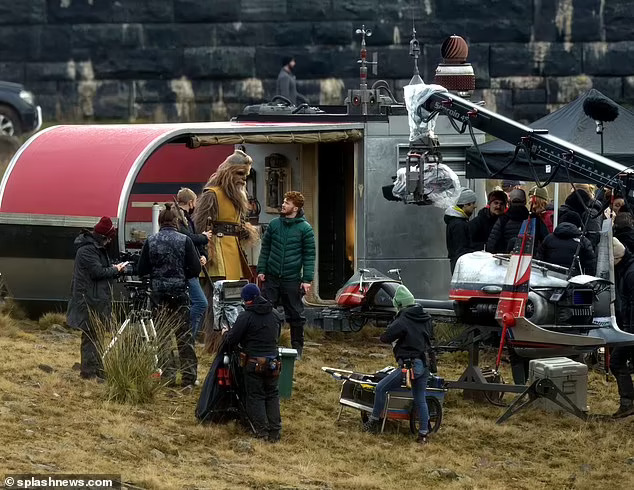Daily Mail The Acolyte Set Photo 6