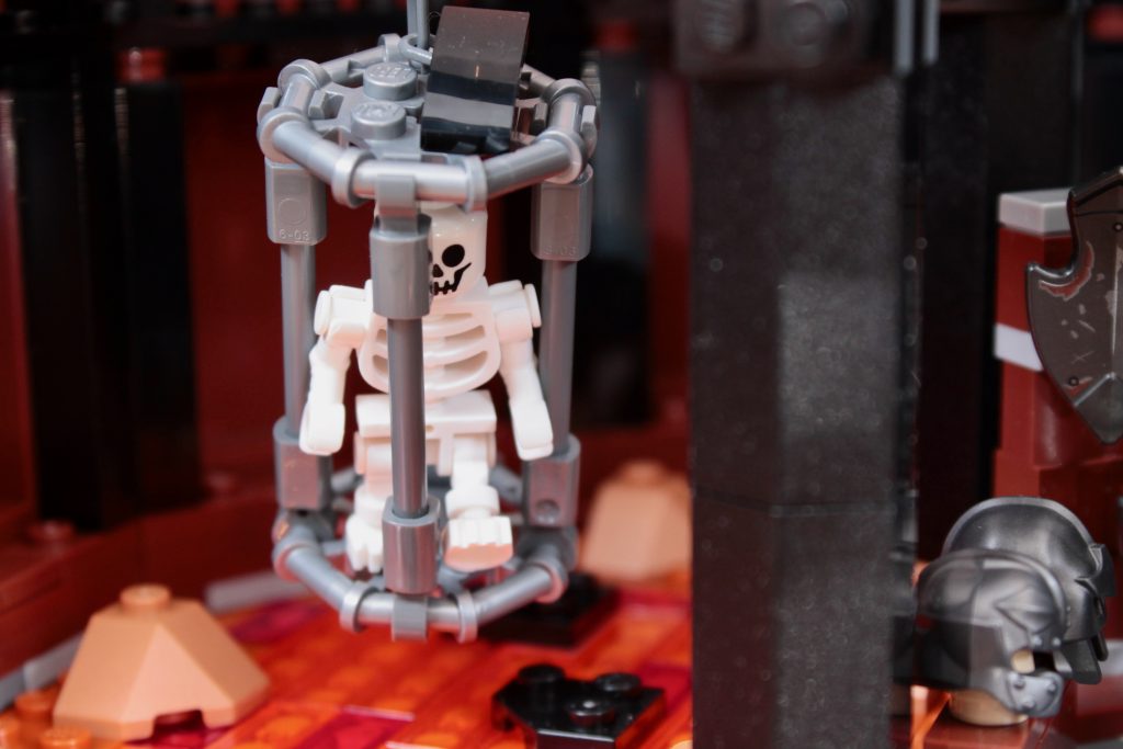 LEGO Icons 10333 The Lord of the Rings Barad dur review 29 1024x683