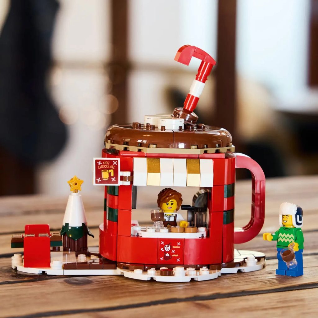 LEGO 40776 Hot Chocolate Stand Lifestyle  1024x1024