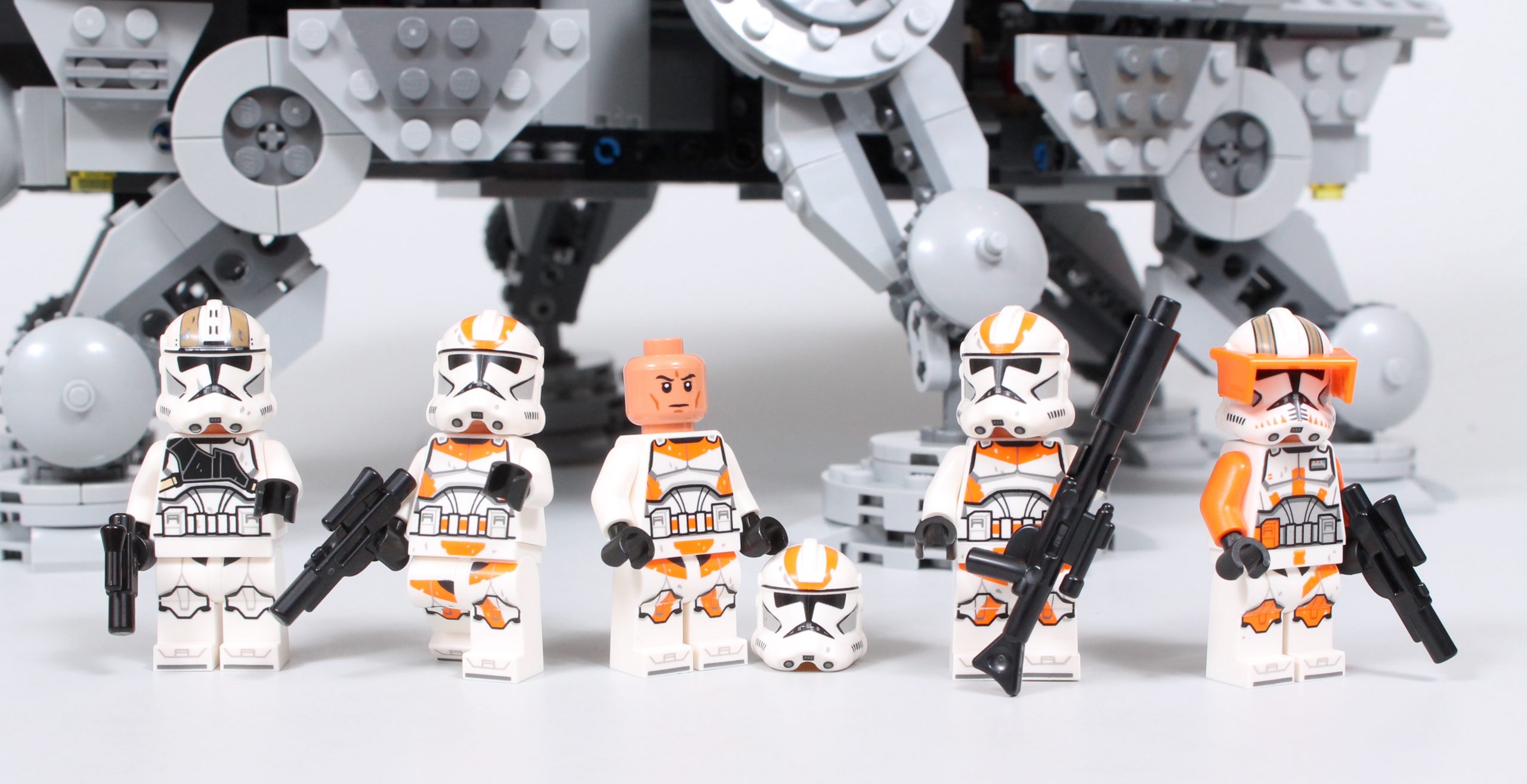 LEGO Star Wars 75337 AT TE Walker re review 13 scaled