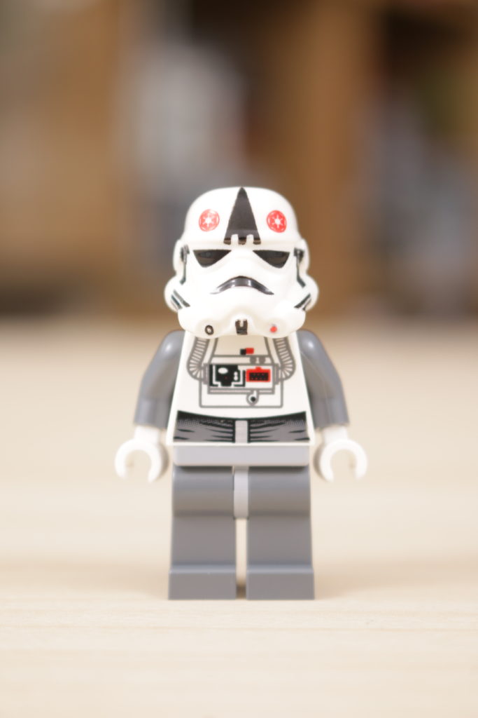 LEGO Star Wars 10178 Motorized Walking AT AT review 29