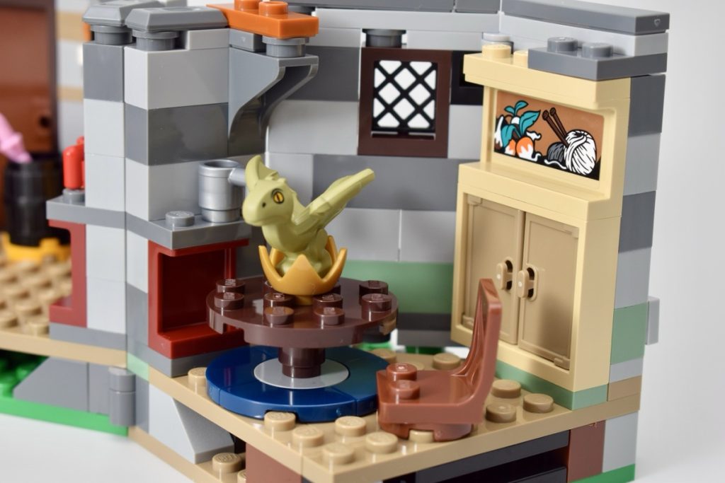 LEGO Harry Potter 76428 Hagrids Hut An Unexpected Visit review 20 1024x683