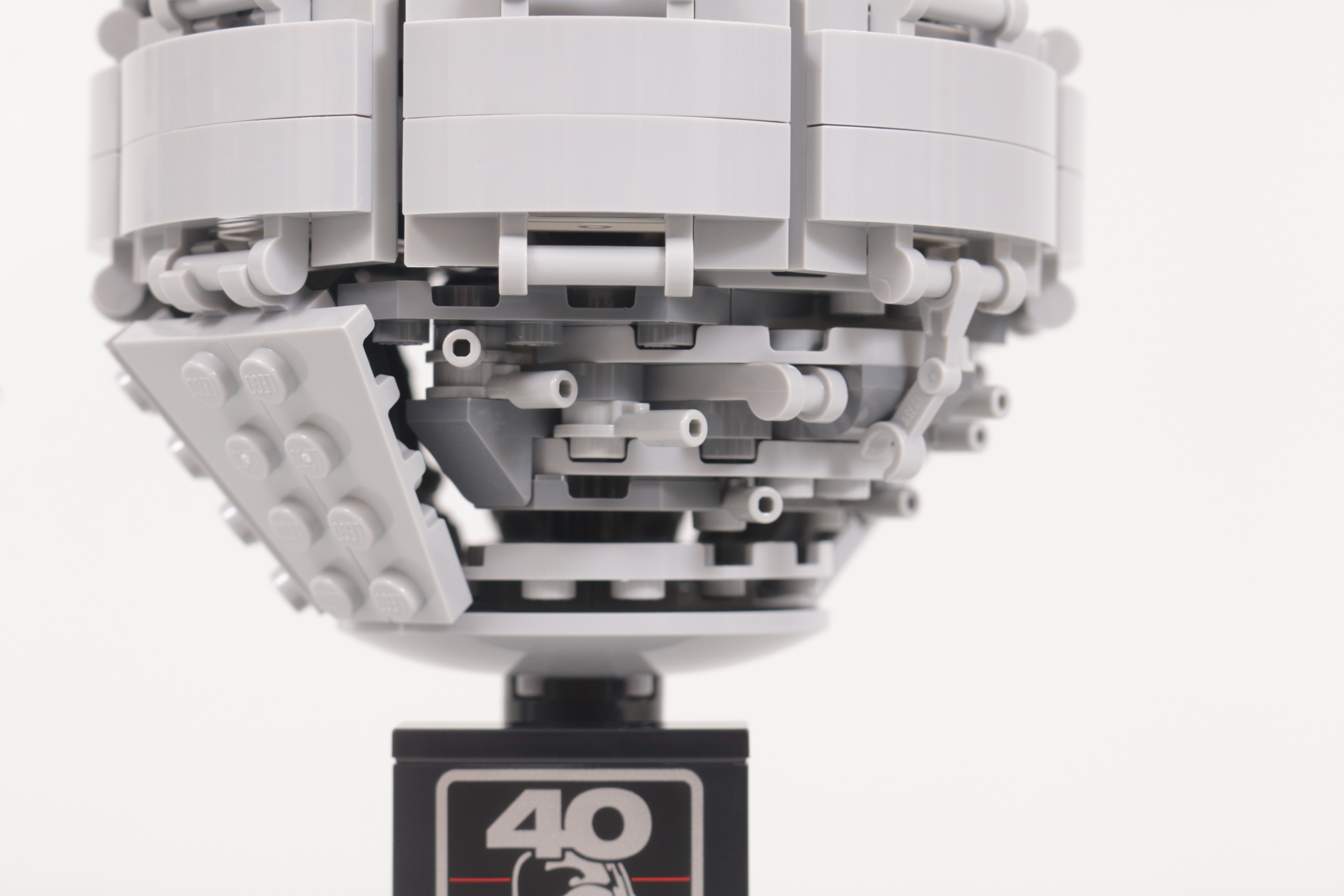 May the 4th LEGO Star Wars 40591 Death Star II gift with purchase gwp feature 9 scaled