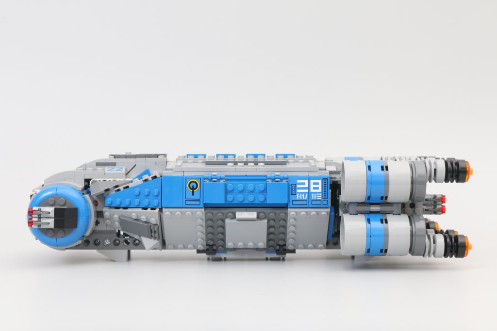 LEGO Star Wars 75293 Resistance I TS Transport review 15