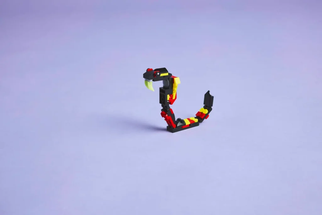 LEGO Creator 3 in 1 31159 Wild Animals Surprising Spider lifestyle 4 1024x684