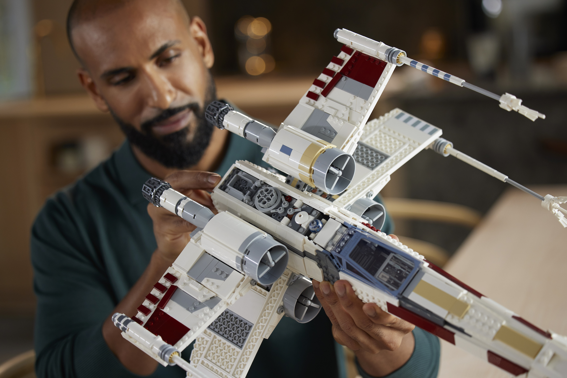 LEGO Star Wars 75355 X wing Starfighter 21