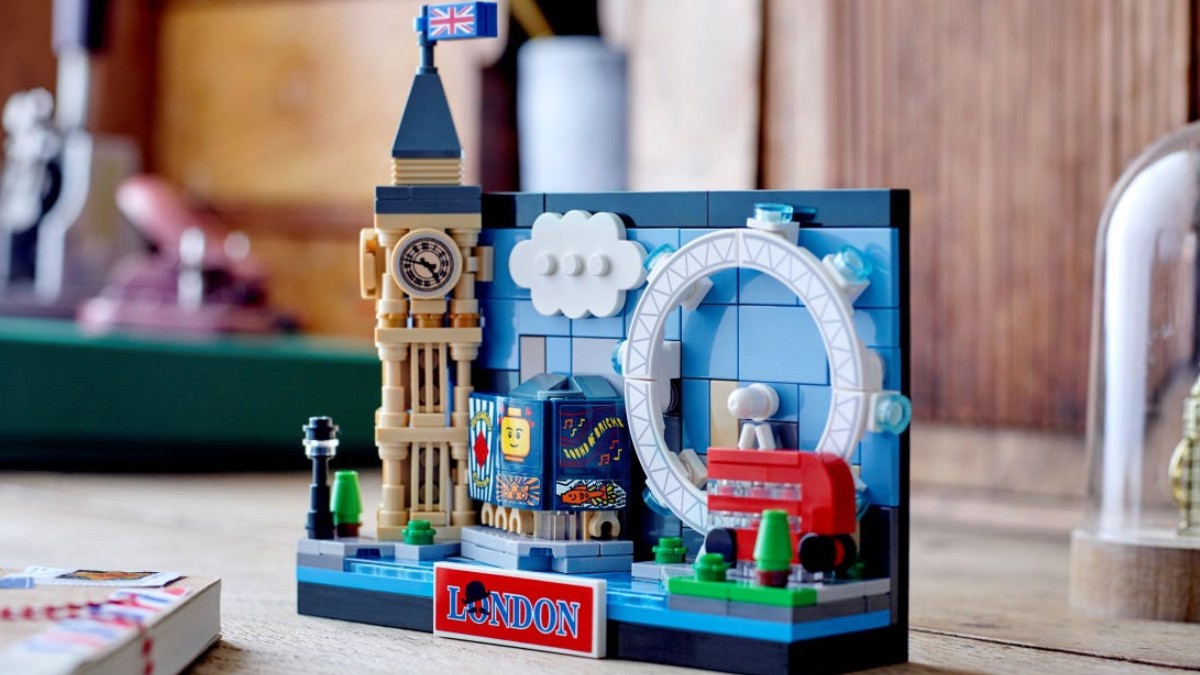 LEGO 40569 London Postcard won't launch until 2023 in the US