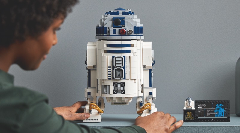 LEGO Star Wars 75308 R2-D2 is finally back in stock