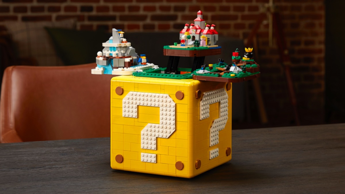 Massive LEGO Super Mario set gets a Minecraft makeover