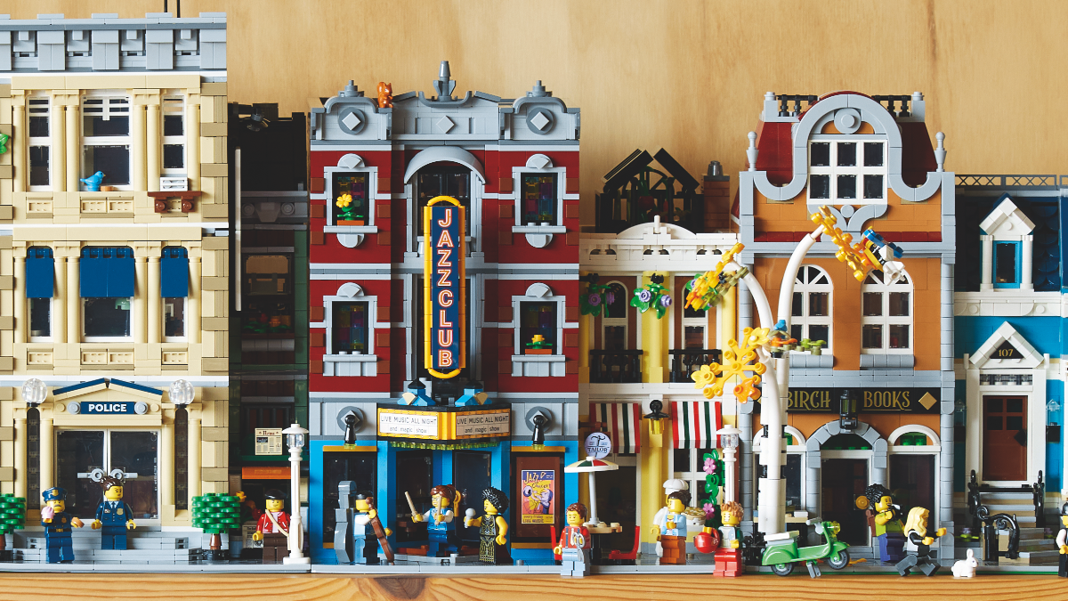 Biggest LEGO modular building yet rumoured for 2024