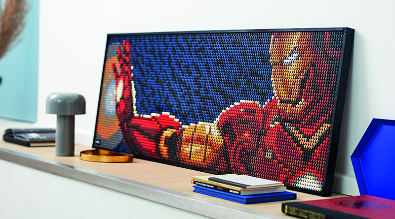 LEGO Art sets combine for bigger images