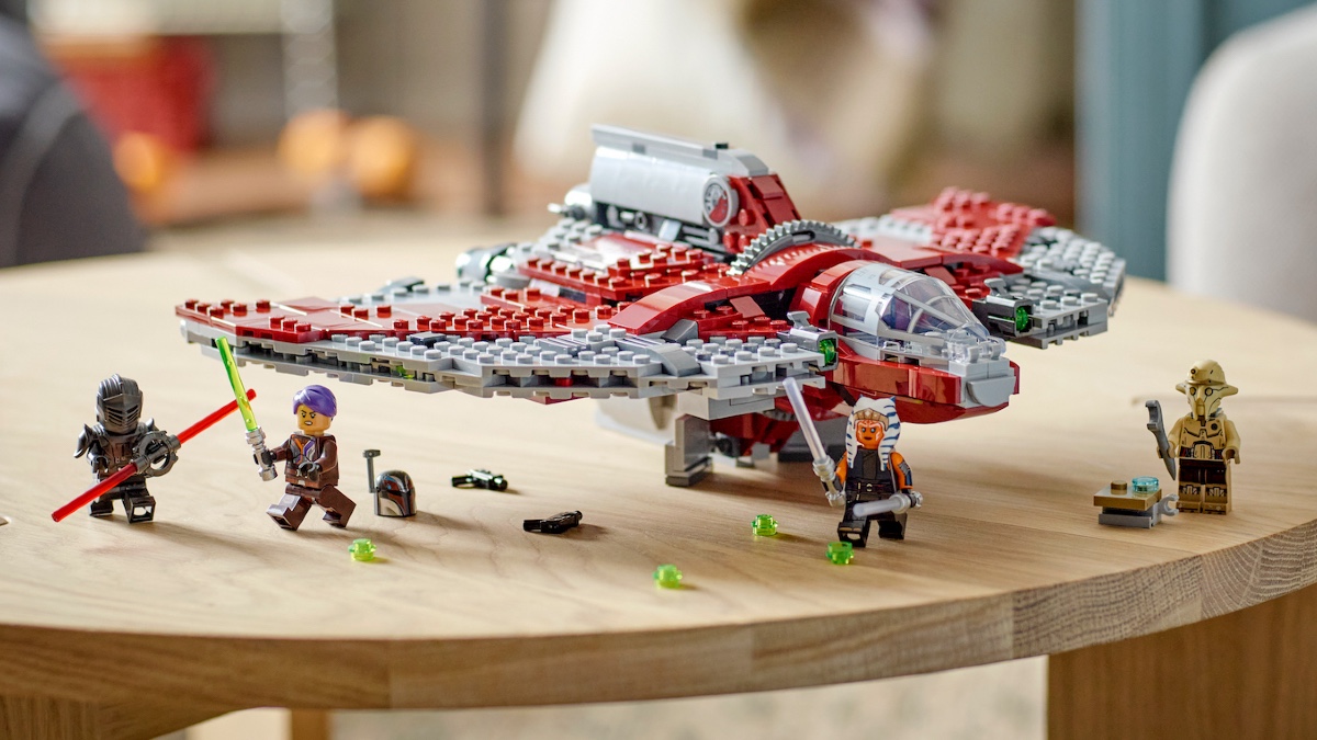 LEGO Star Wars: Ahsoka's minifigures are very nearly perfect