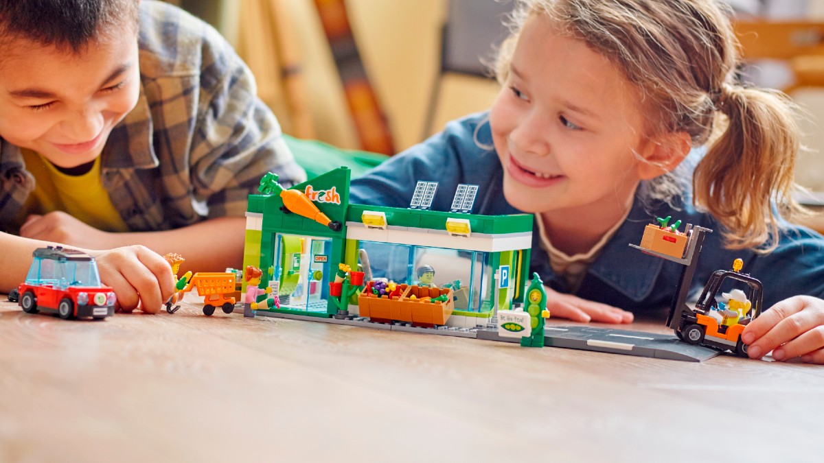 Closer look at LEGO City 60347 Grocery Store ASDA changes