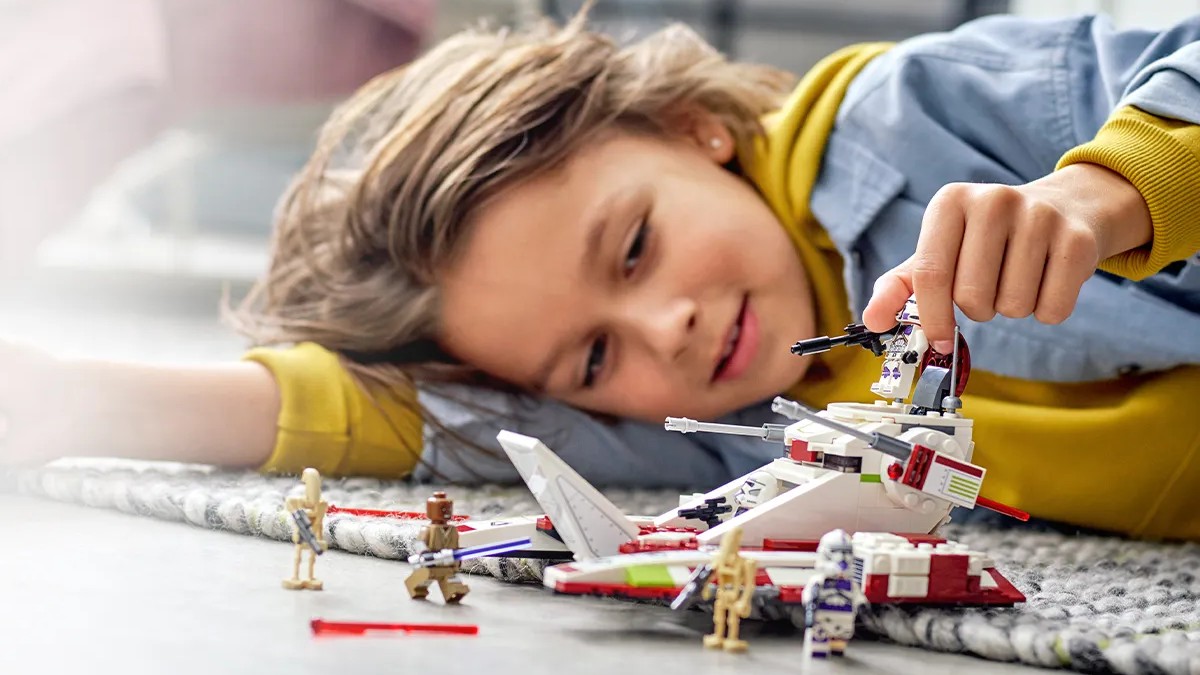 LEGO Star Wars 75342 Republic Fighter Tank's Clone Troopers may be based on Hasbro figures