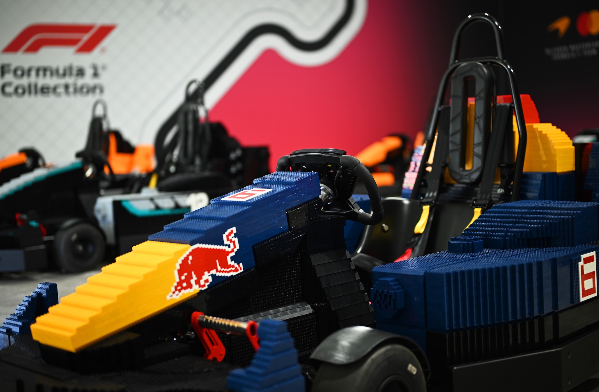 LEGO F1 minicars race 2