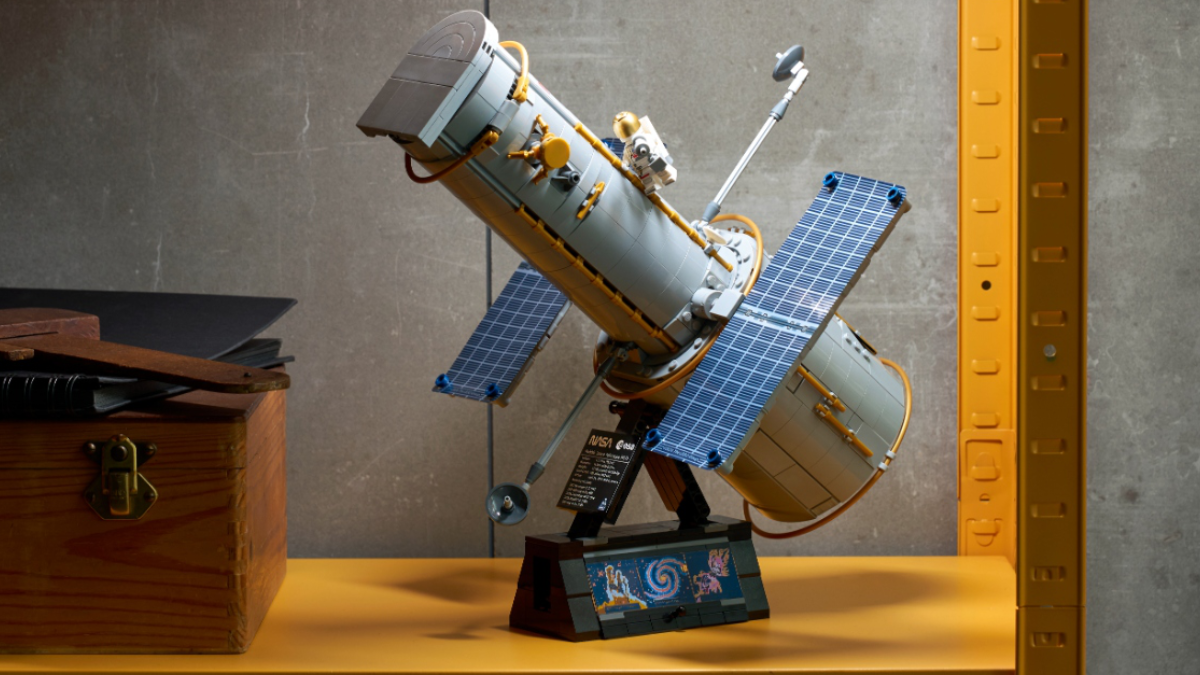 LEGO Icons Hubble Space Telescope revealed