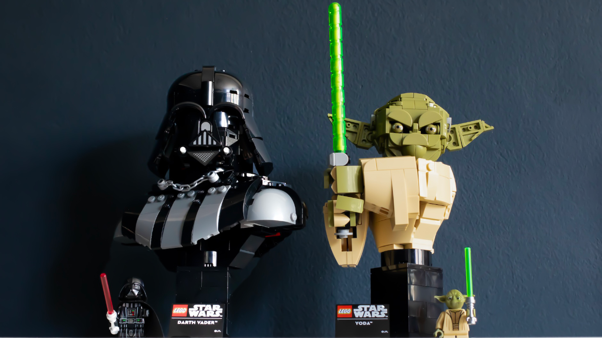 LEGO Star Wars Darth Vader and Yoda busts review