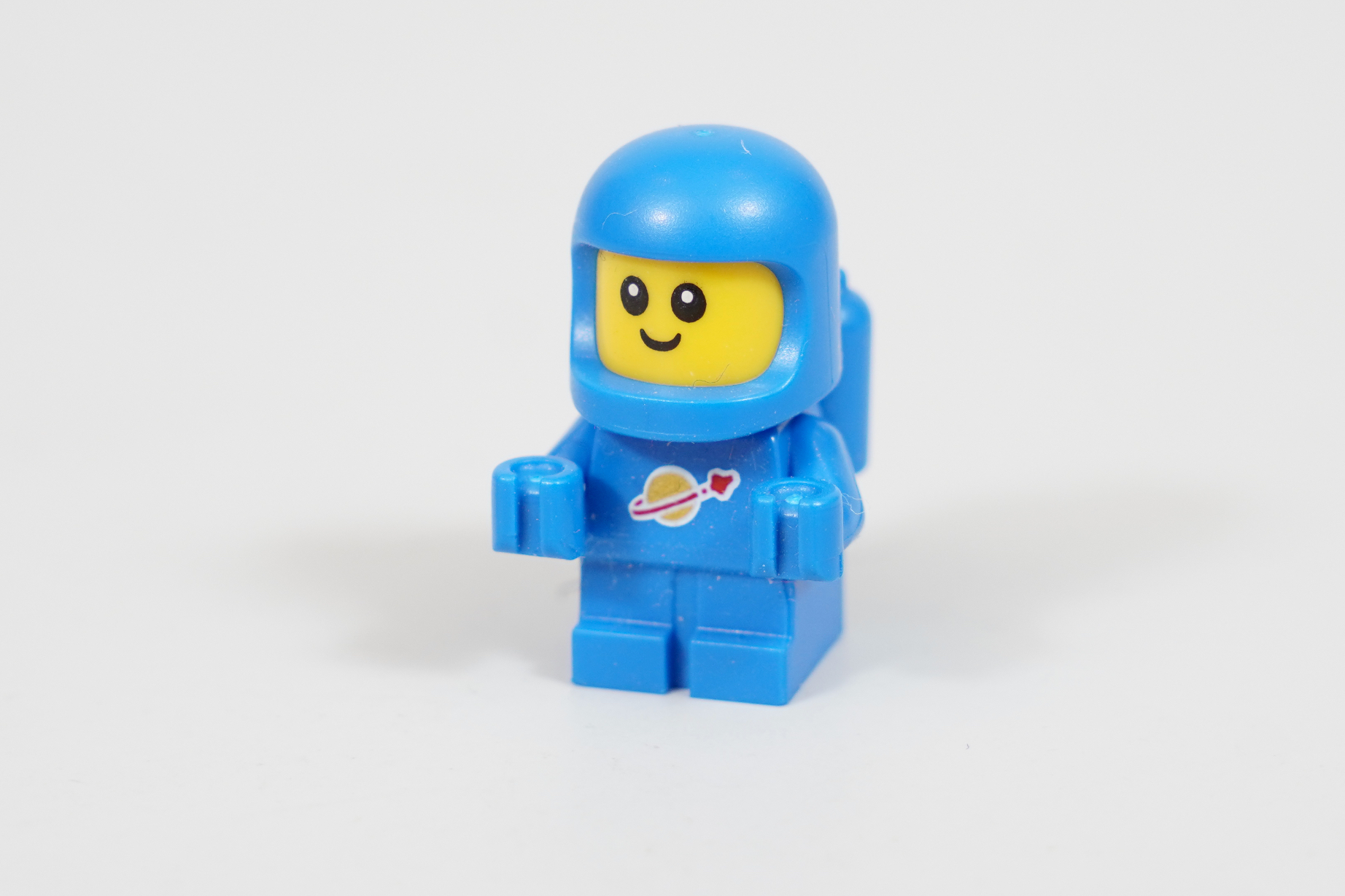 LEGO Classic Space astronaut baby blue